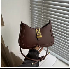 Fashion casual woman cross solid bag