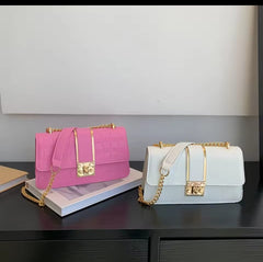 Elegant women shoulder bag