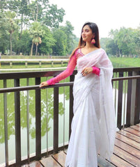 চুমকি শাড়ি