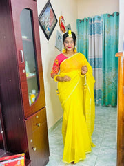 চুমকি শাড়ি