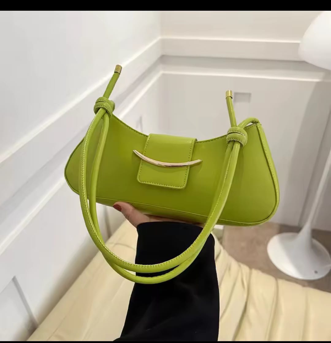 Cash Trendy Shoulder Bag