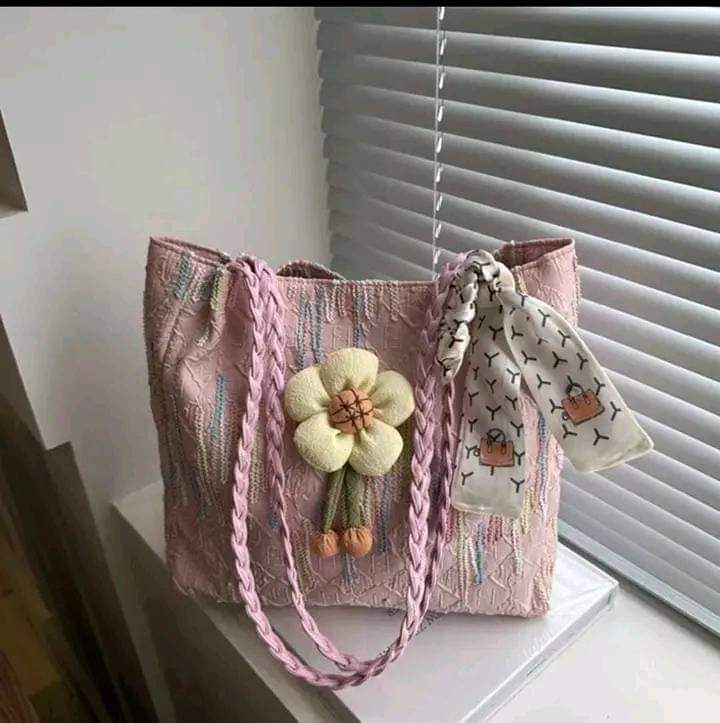 Viral sunflower bag available