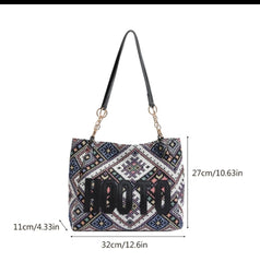 Hooto multicolor bag