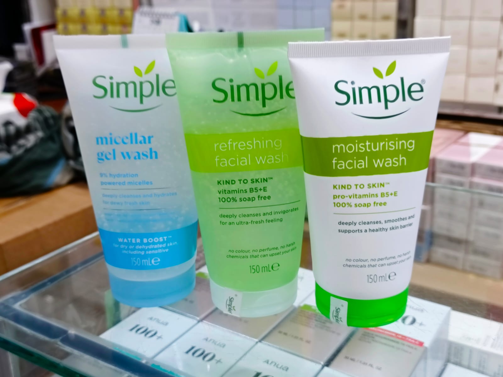 Simple Kind to Skin Refreshing Facial Gel Wash-150ml