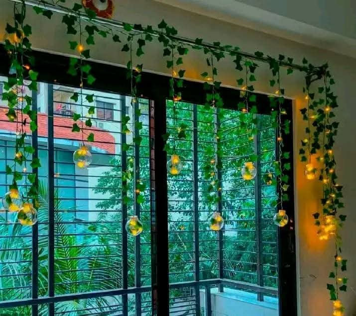Wish Ball Leaf Curtain Light