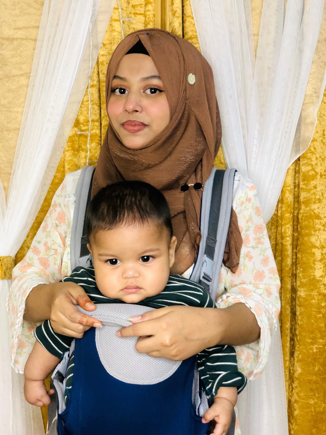 Baby carrier bag