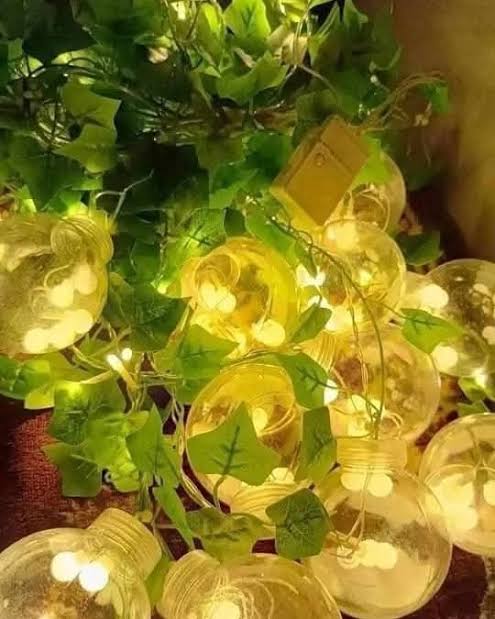 Wish Ball Leaf Curtain Light