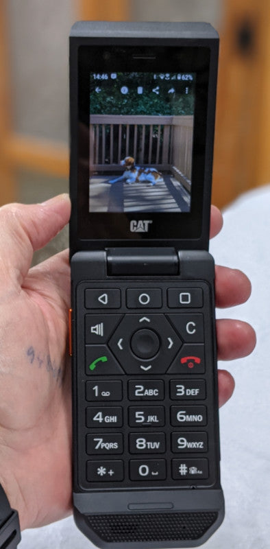 Cat S22 Flip phone